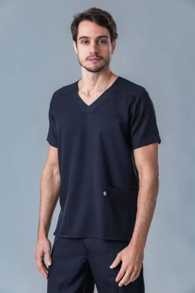 Scrub masculino gola v preto